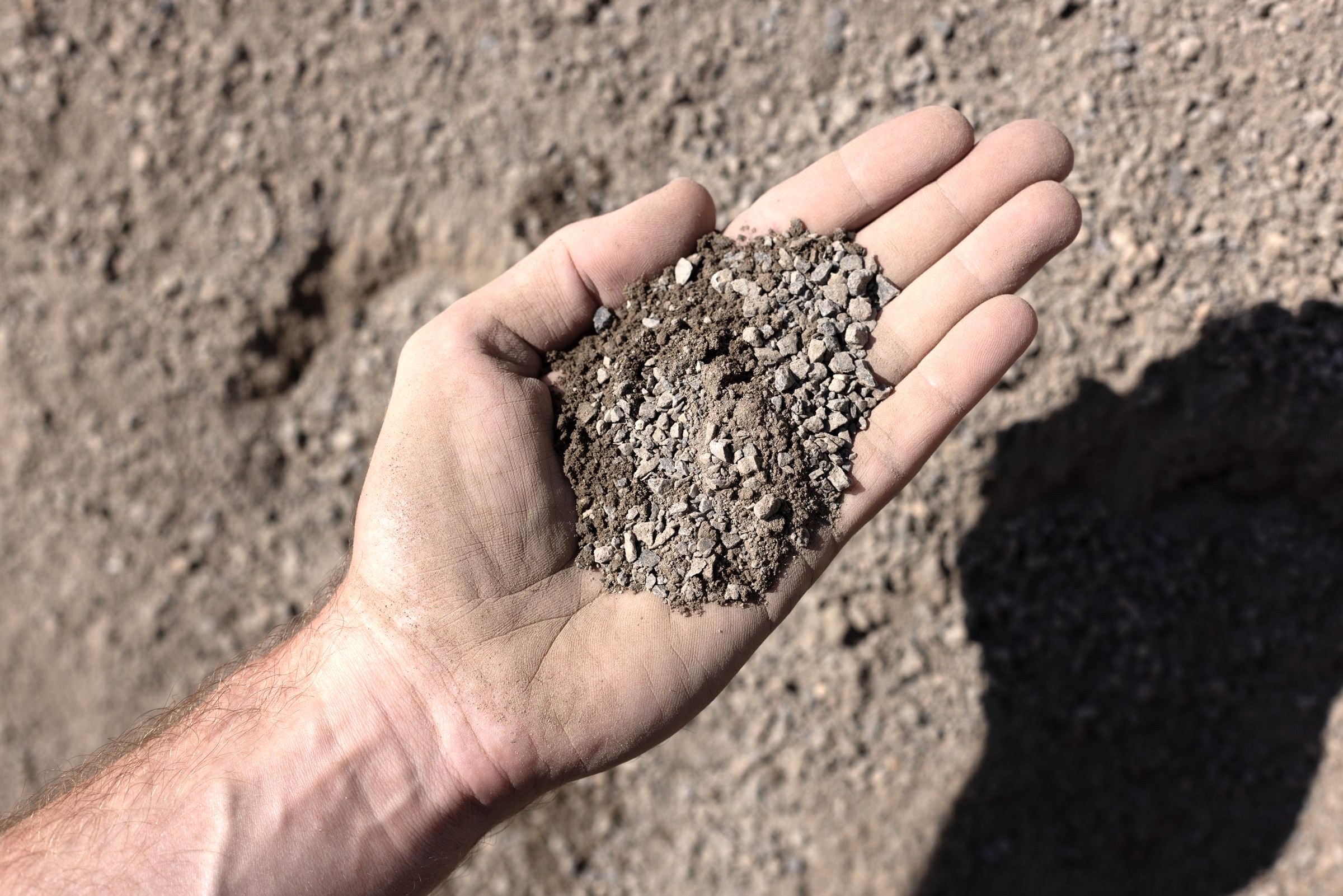1/4 Minus River Rock