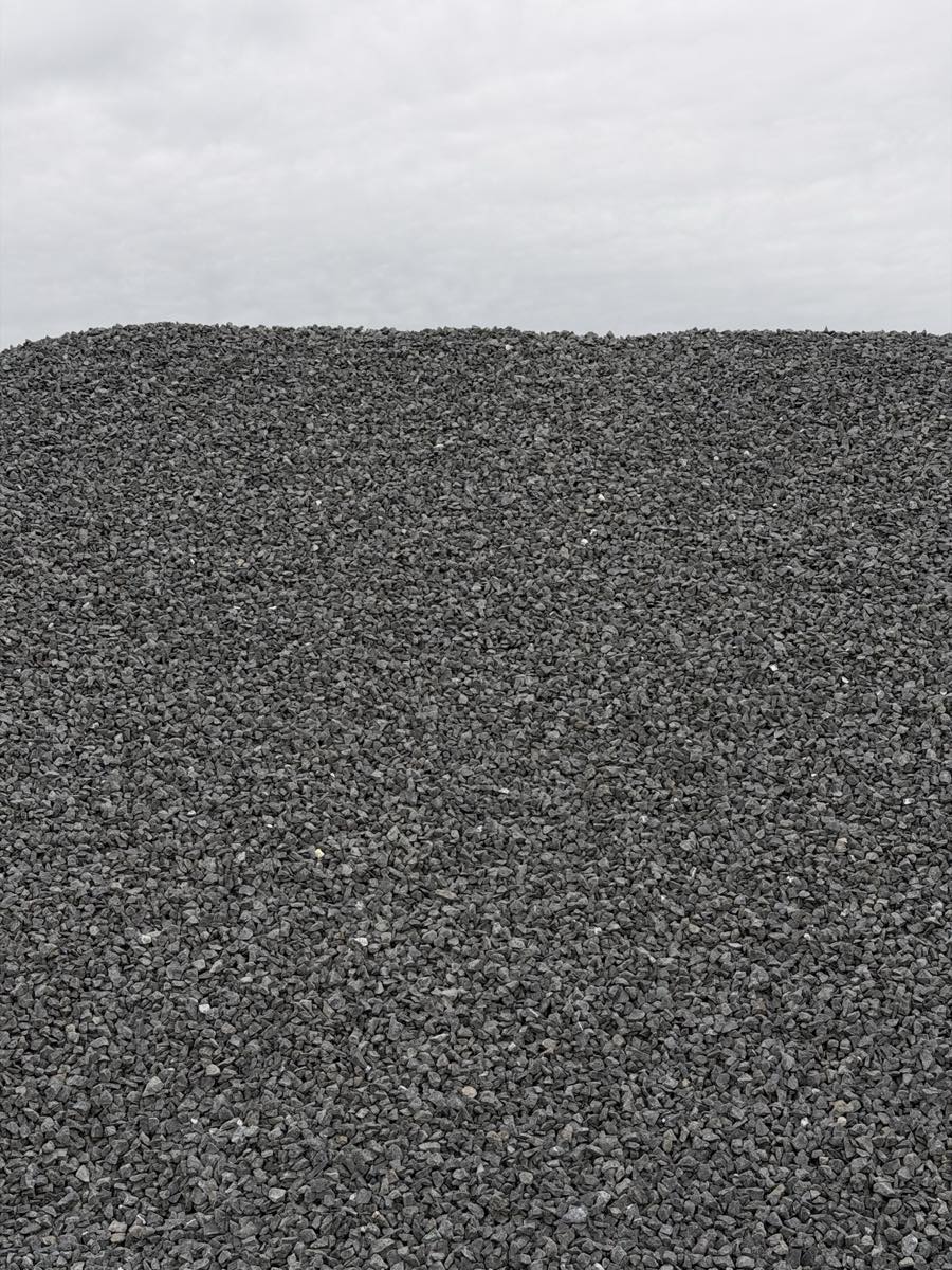 Black Gravel thumbnail 3