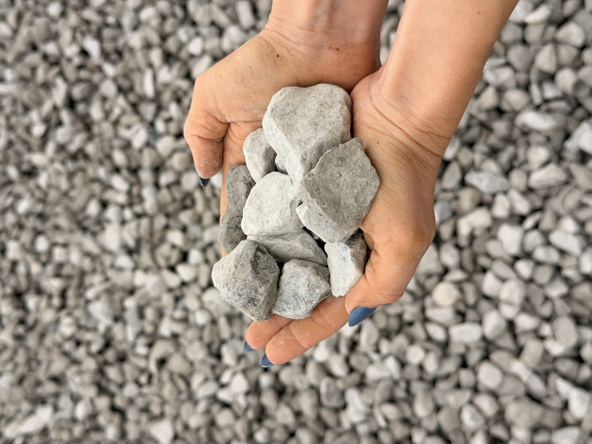 Crushed Limestone 1"