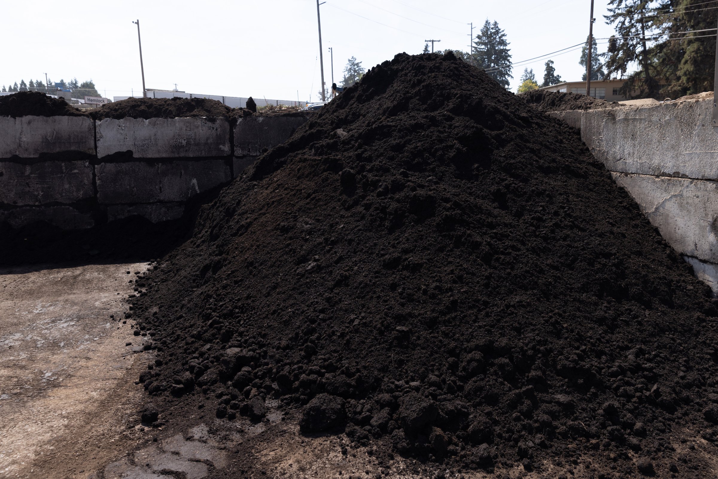 Organic Garden Compost — photo 2