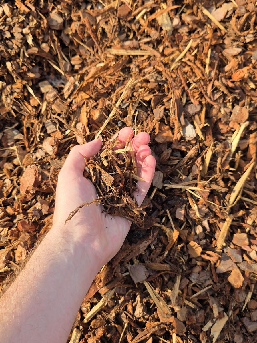 Pine Bark Mulch thumbnail 4