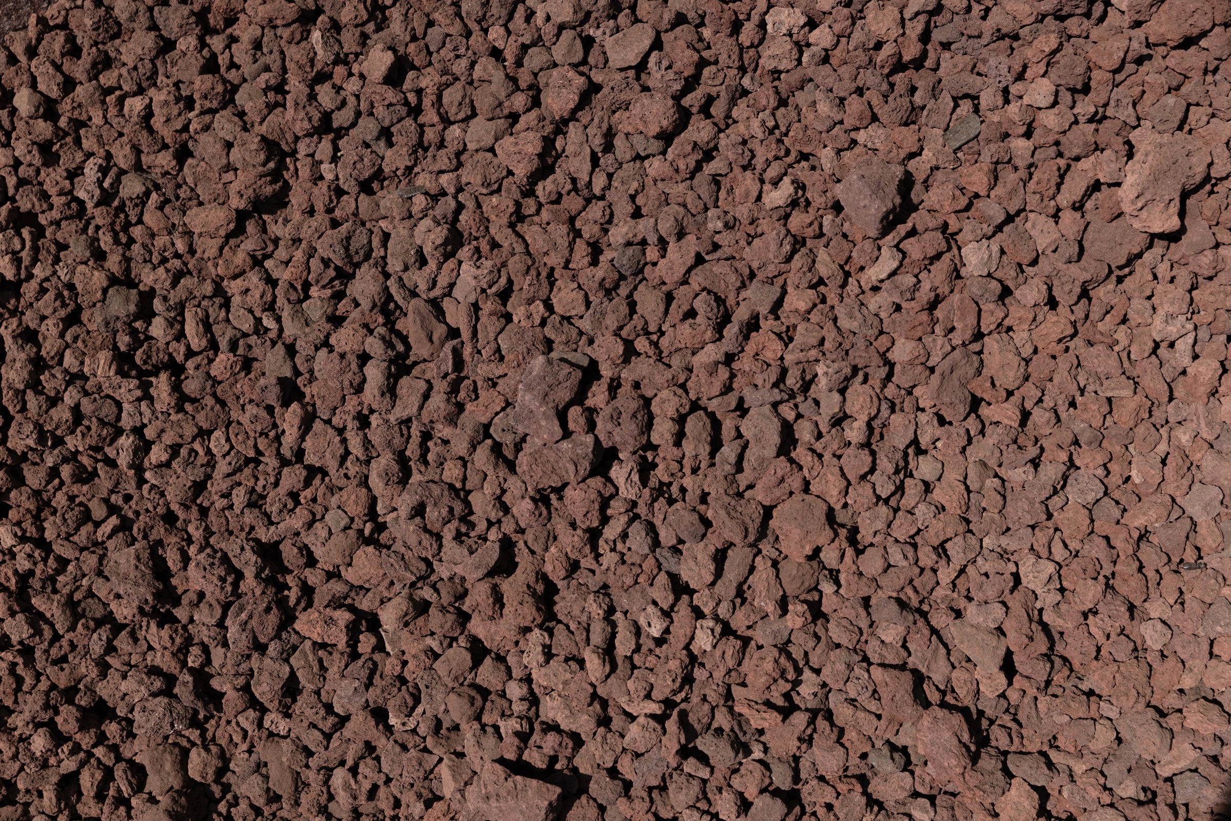 Red Cinder Rock — photo 6