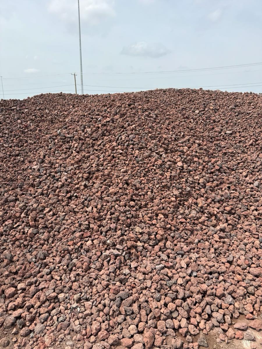 Red Lava Rock thumbnail 3