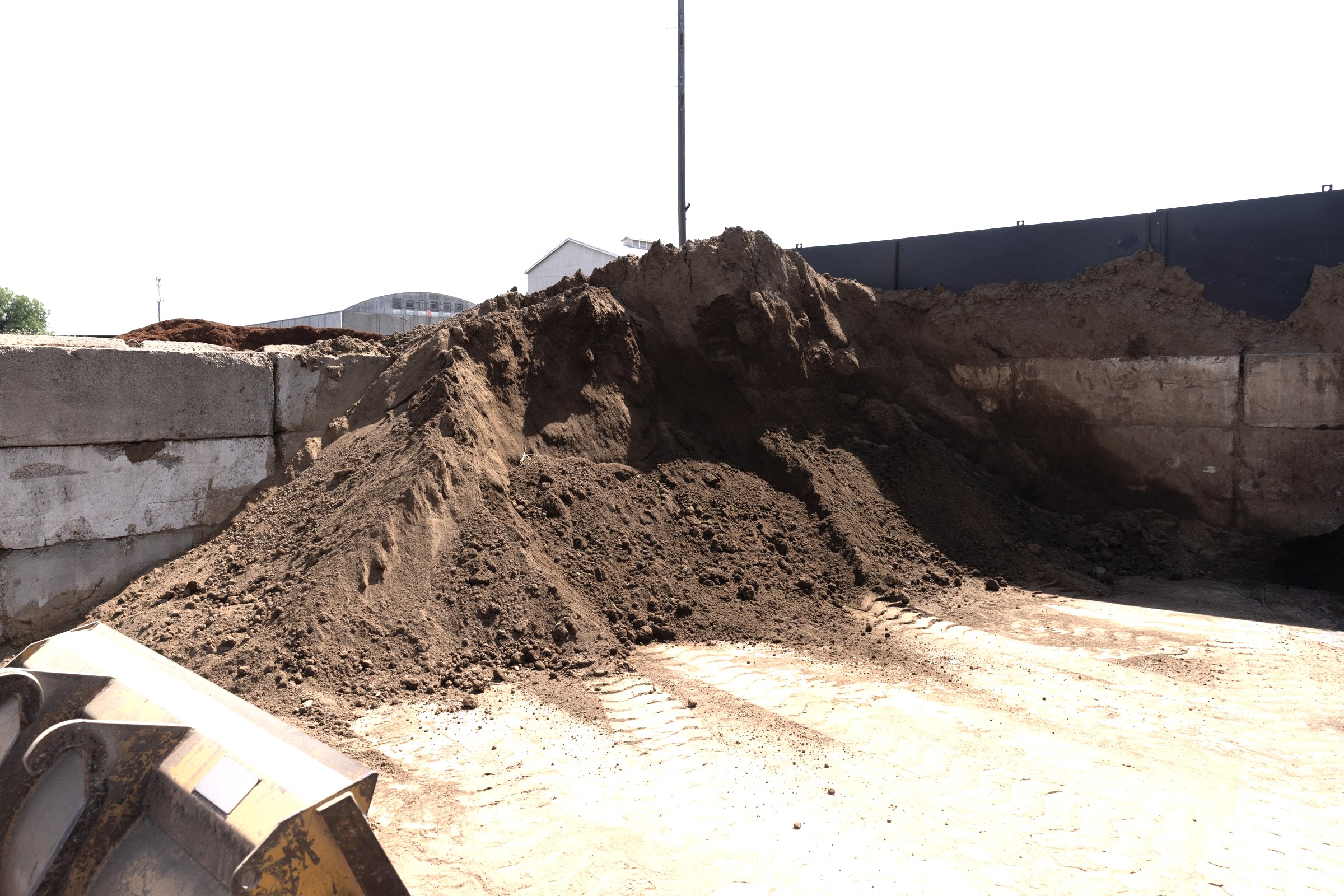Sandy-loam Topsoil — photo 2