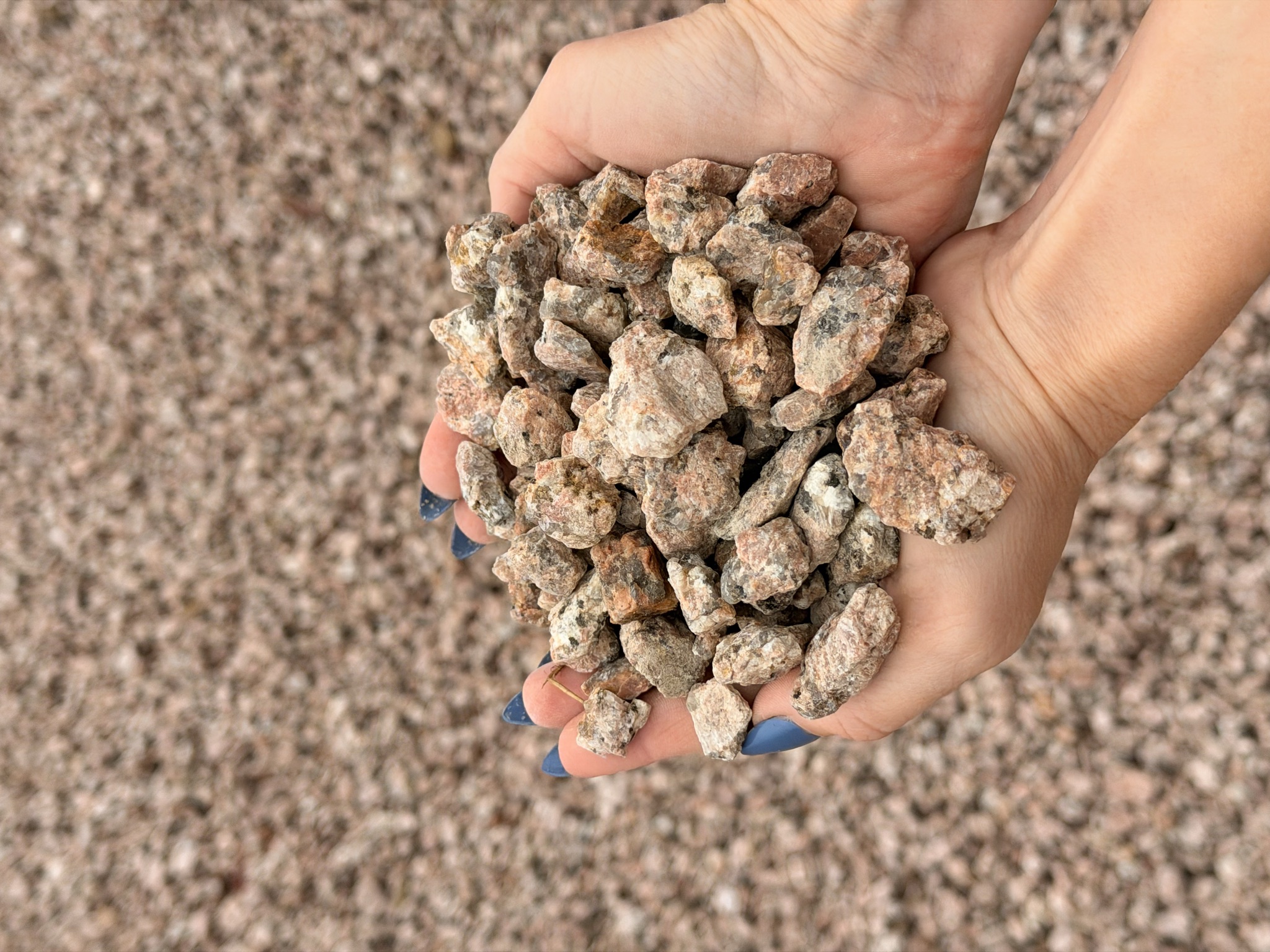 Texas Blush Granite 1/2-1in — photo 2