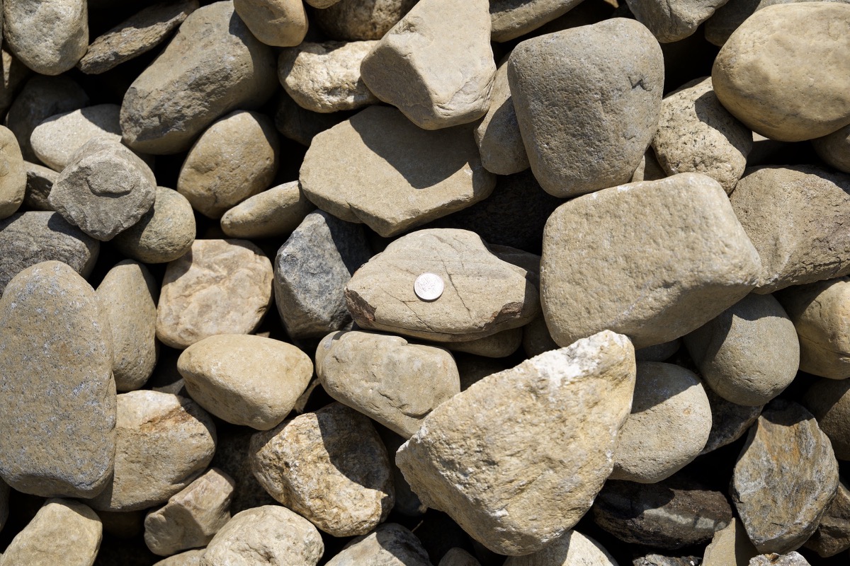 Extra Large River Rock thumbnail 4