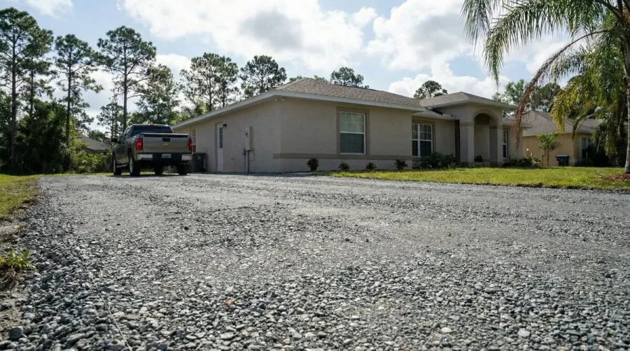 Crushed concrete driveway completed project in Ocala