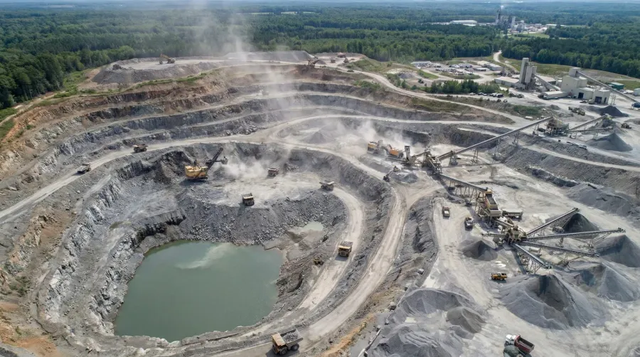 Gravel Quarry Extraction Operation