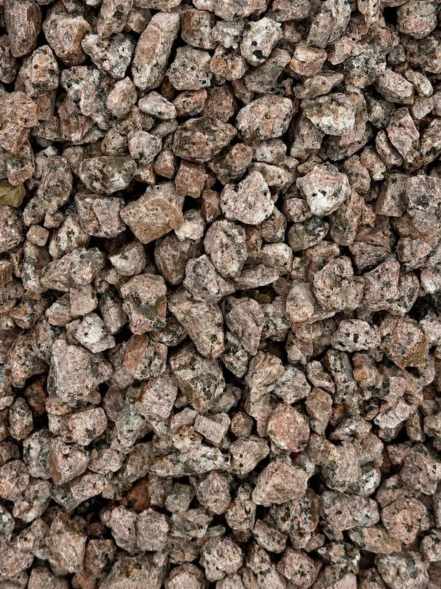 Texas Blush Granite 1/2-1"