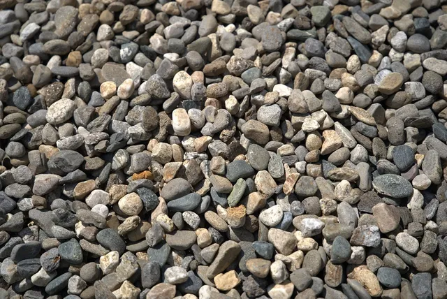 1 1/2" Washed Stone