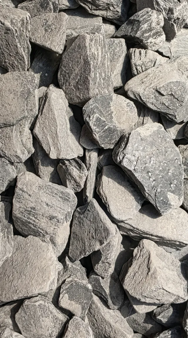 Black Slate Chips