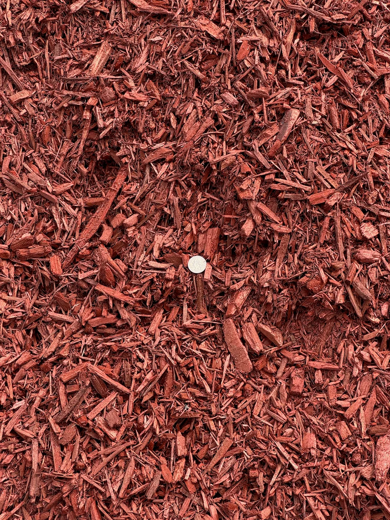 Shredded Red Mulch — image 2 of 6