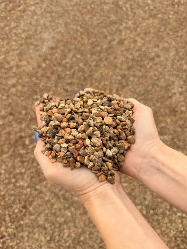 Pea Gravel 5/16" — photo 3