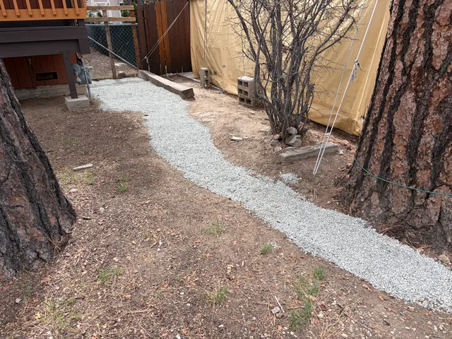 Walkway Gravel — photo 8