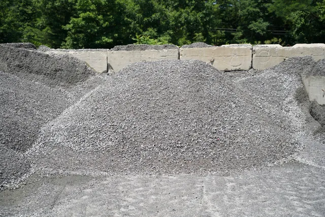 Driveway Mix (3/4" Minus) — photo 2
