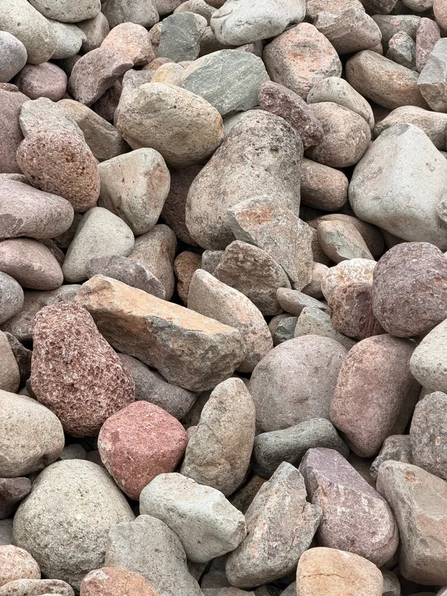 River Rock Sabine 4-8"