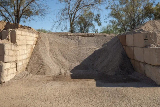 3/8" Natural Pea Gravel — photo 8