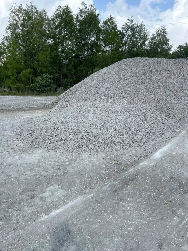 #4 Crushed Stone — photo 4