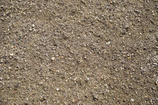 C33 Concrete Sand (3/8" Minus) — photo 3