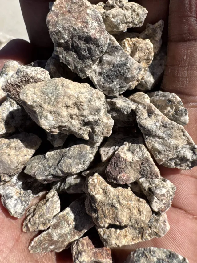 Desert Gold Stone — photo 2