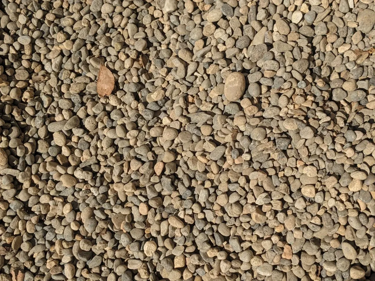 Gravilla Natural 3/8" — image 1 of 5